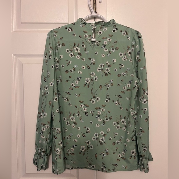 Floral Print Crew Neck Blouse 🌸 - Picture 3 of 5